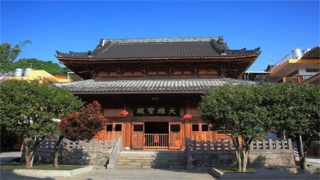 寺庙中为什么禁止游客对佛像拍照知道原因后,大家都不敢再拍！