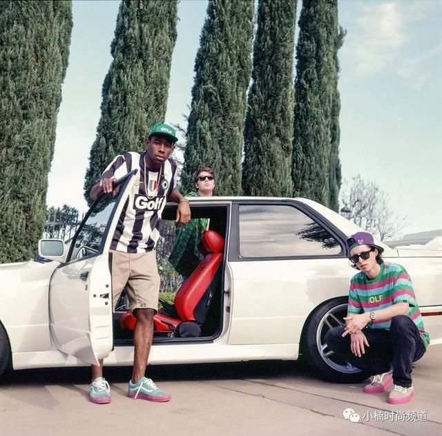 就用今夏最夯的潮流单品-足球衣，打造别出心裁的街头运动时尚