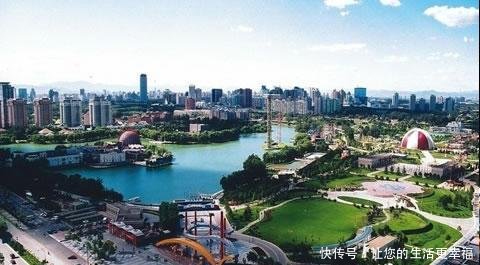 中国(世界)一次性建成里程最长的高铁