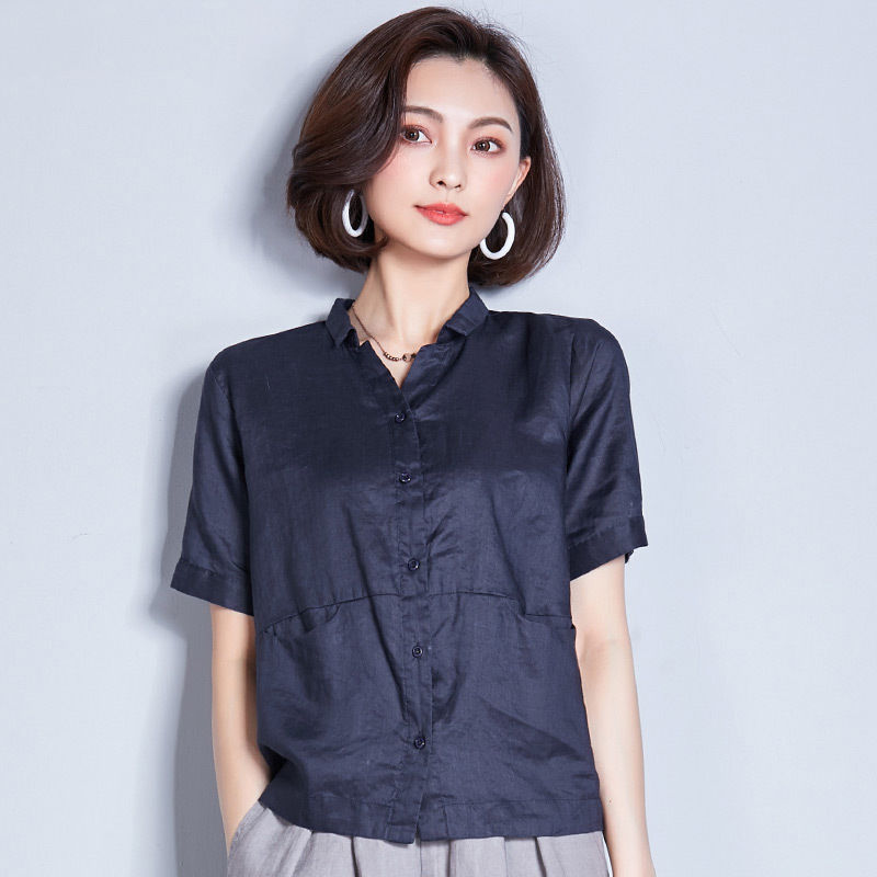 太美了!老婆穿新买的“减龄衫”，瞬间年轻十岁，散发迷人女人味