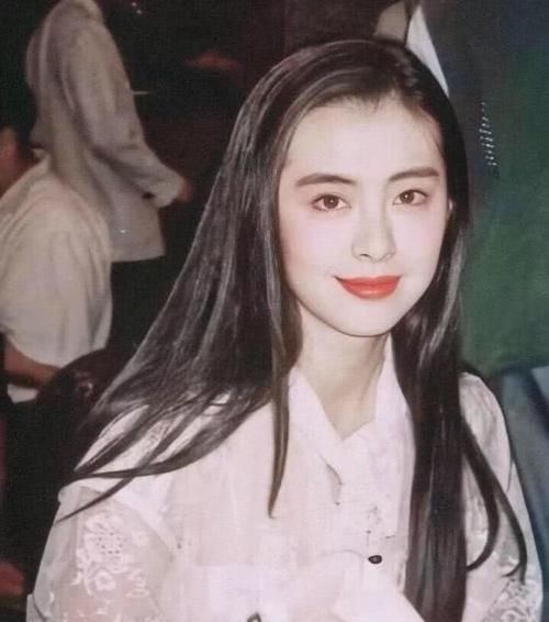 港风造型■想要模仿王祖贤?——那首先要知道“港风美人的精髓到底是什么”