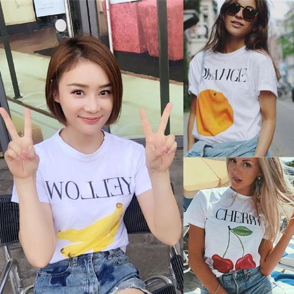 热巴穿着一身魅力的连衣裙亮相现场，却火了凉鞋，网友一致要同款