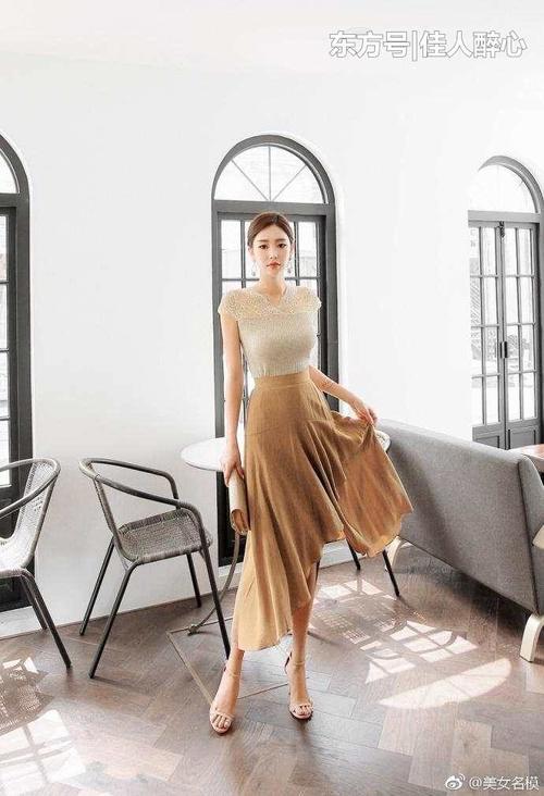 蕾丝上装, 精致小女人, 到处都是成熟的气息