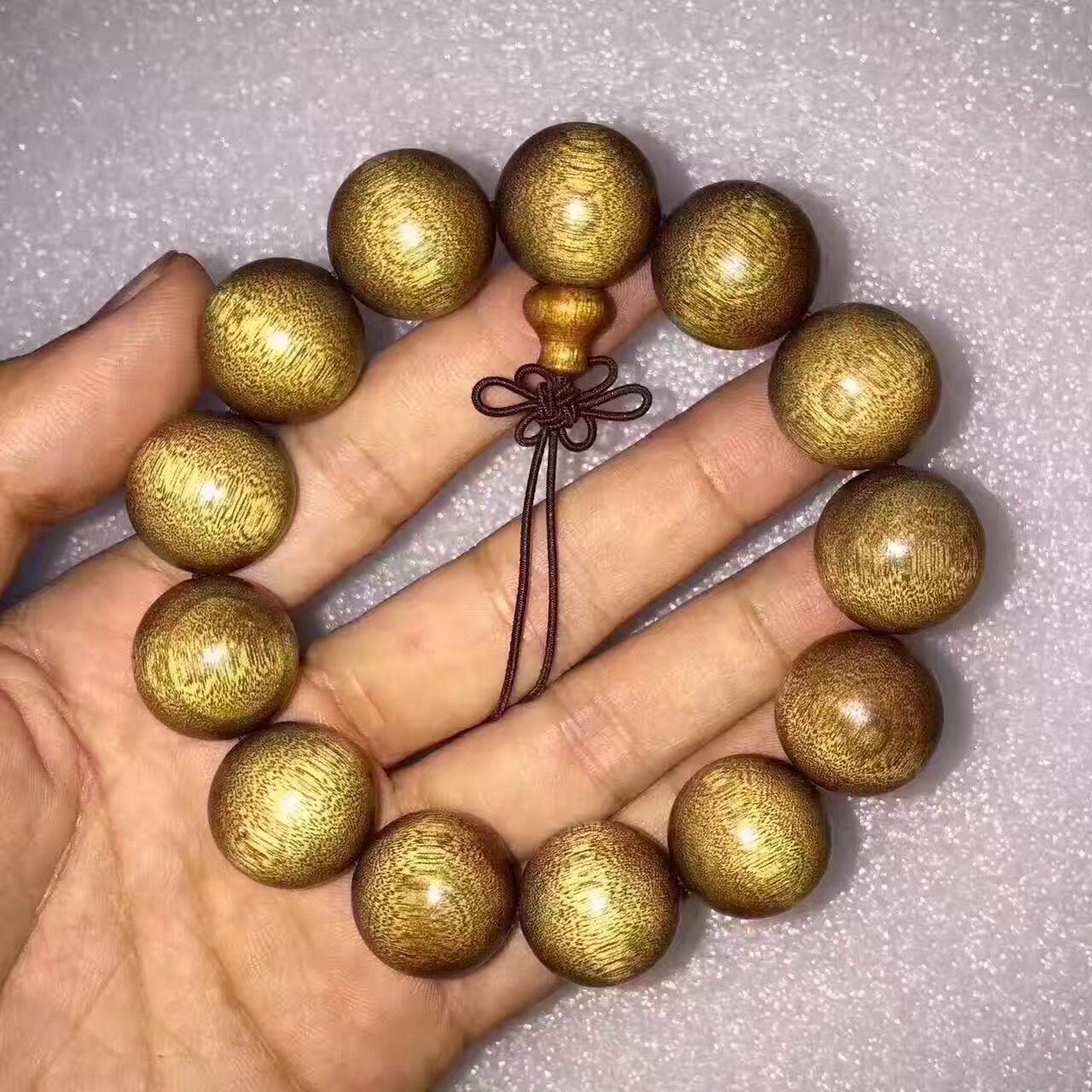 当下流行“领导串”，款款高贵奢华显魅力，帅有气质，还不贵