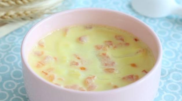 胡萝卜是常见不易过敏的食材,别榨汁给宝宝喝