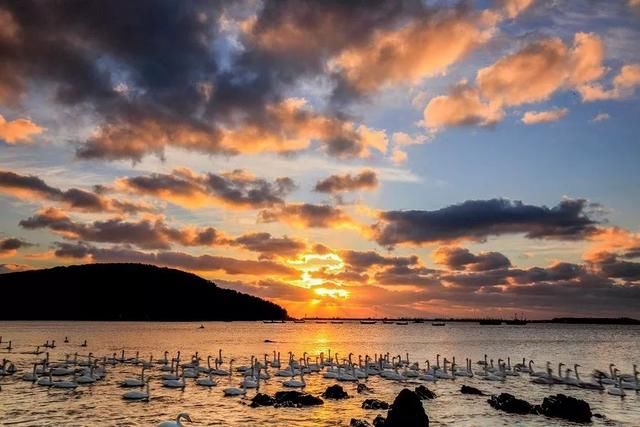 说起中国的建筑,那真是一绝,国内这些奇特建筑村庄你都去过吗?