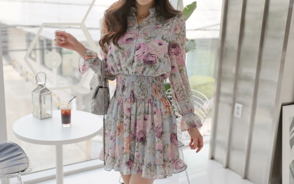 女神孙允珠，紫芋染香蔷薇古堡彩绘小洋裙