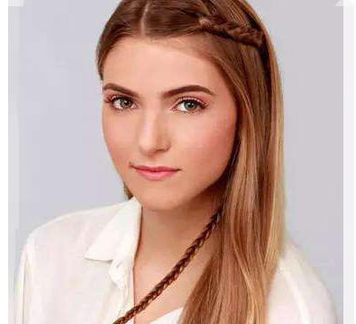 小美女因发量多而走红,颜值碾压权律二,表示分一半头发给我就好