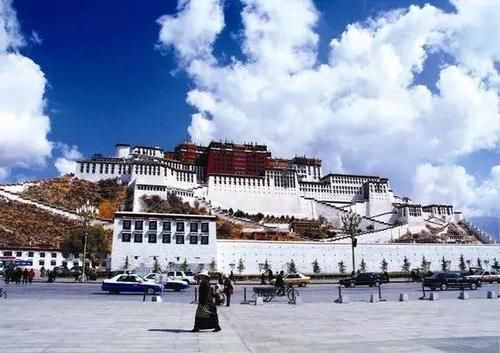 比故宫还壕的宫殿：厕所300年不打扫，最好的藏传文玩都在这儿