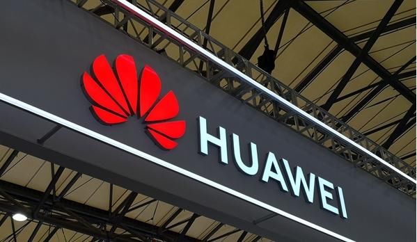 『盼到』华为终亮剑,Mate30 Pro全速跌至“退场价”!网友:终于盼到了!