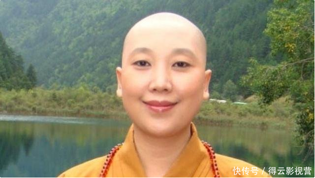 中国最美尼姑，出家前私房照惊艳众人，曾是红极一时的女演员