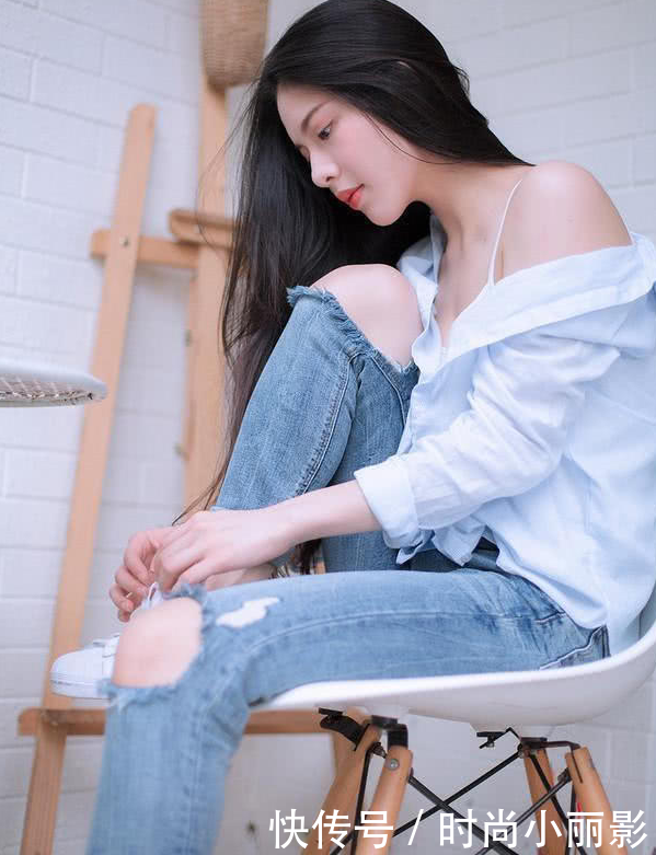 紧身裤更具清纯甜美，轻松打造沉稳端庄的女性气质！