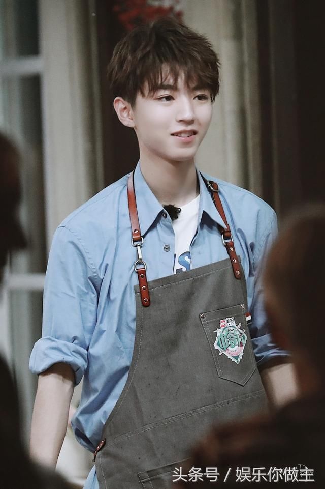 网传王俊凯缺课太多被取消考试资格 同校学长帮忙澄清：造谣！