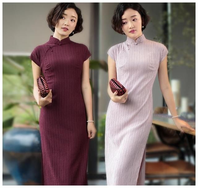 有一种情怀叫“中国旗袍”，高雅又有女人味，30岁的女人穿最合适