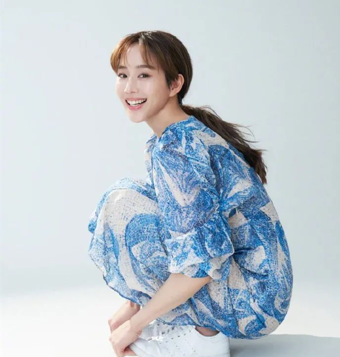  『大腿袜』腿粗别穿“半腿袜”,袜子直接拉到膝盖以上,显腿细又很显腿长!