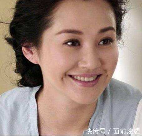 别和许晴比卖萌, 否则你就会像车晓一样满屏的尴尬!