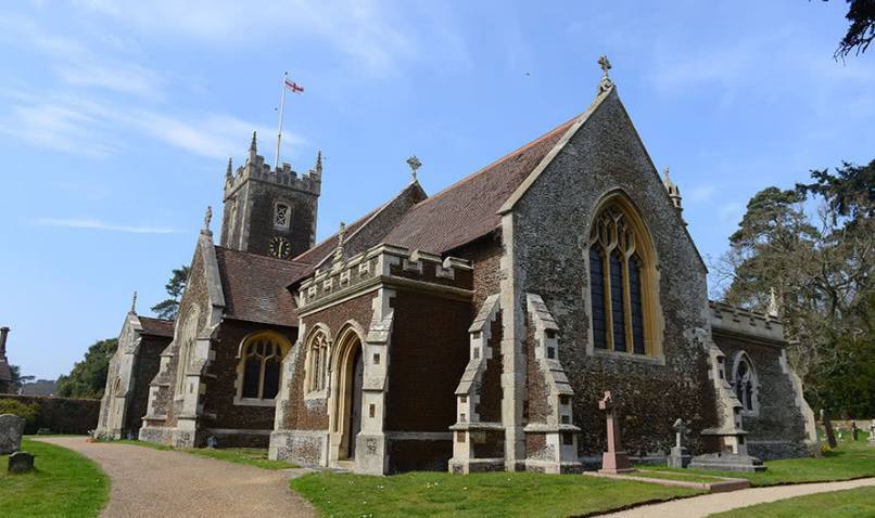 凯特王妃用特殊的方式，向婆婆戴安娜王妃表达敬意