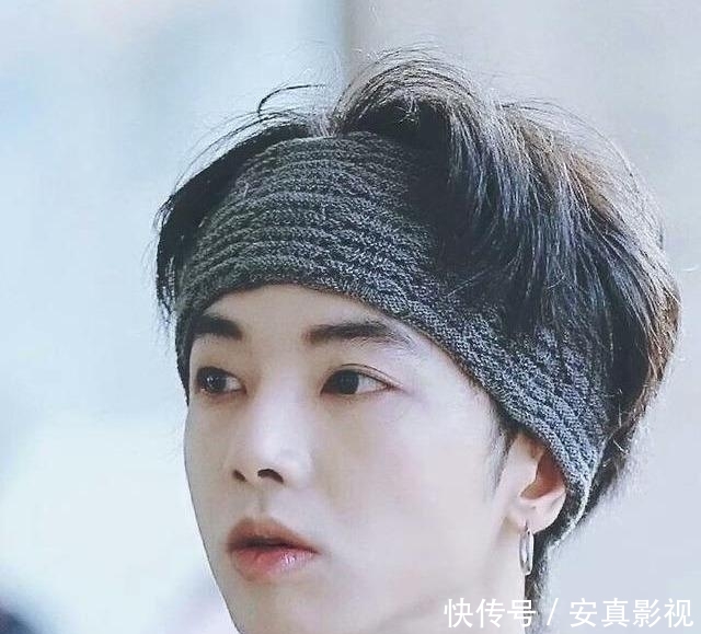  #穿直#别再穿直男格子装啦！跟明星学习如何穿搭，春季复工该这么穿~