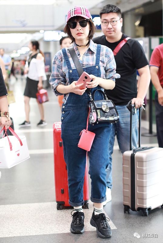 舒淇和高圆圆这是约好了一起剪的头么？