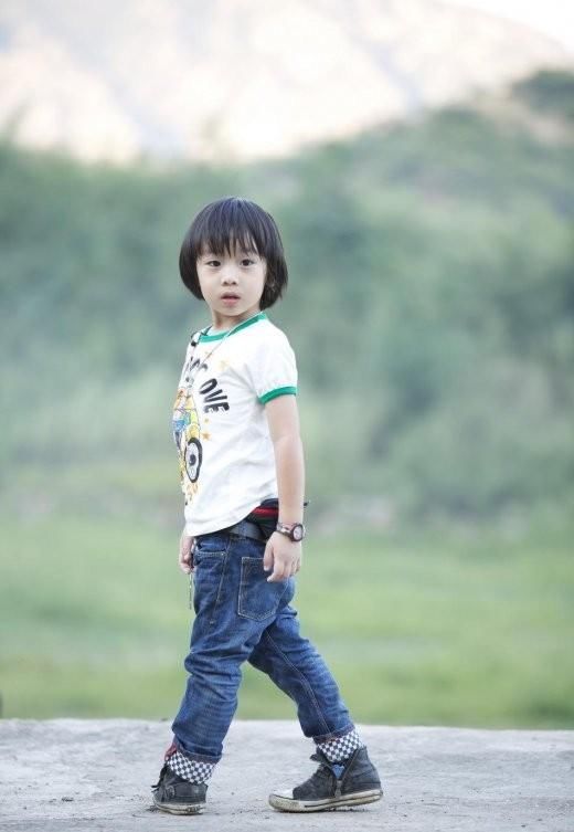 林志颖否认妻子怀孕传闻，时隔五年再晒婚礼现场