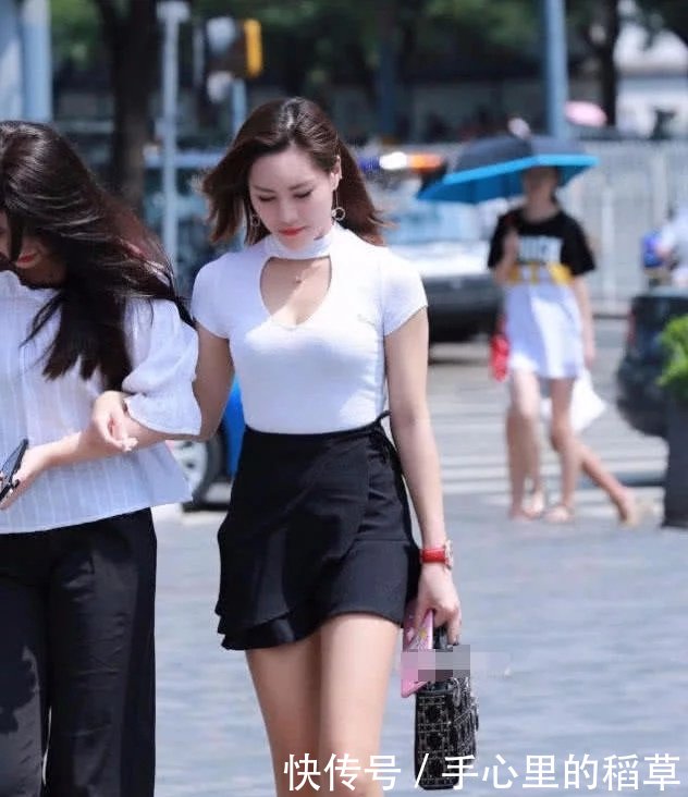 街拍漂亮姐姐长得这么美，不去当明星可惜了！