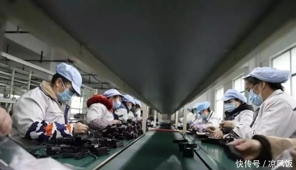 「限公司生产车间」春回大地,贵州巾帼防疫生产两不误,田间车间劳作忙