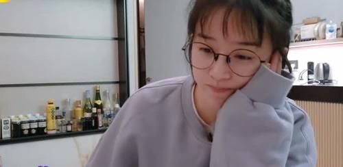  单身：张佳宁张碧晨退出《我家那闺女2》，新任闺女情史惨，前男友太渣