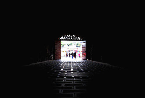 一个藏酒的洞，咋就成了收费的景区？