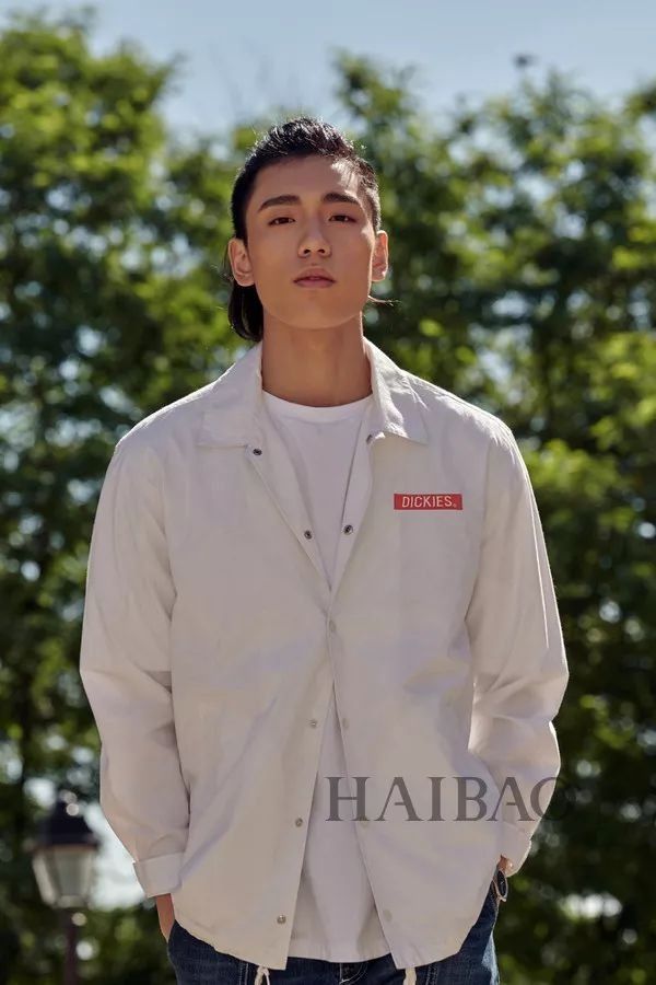 他撩倒了99.9%的女人!王子异演绎行走的衣架，时髦品位究竟如何炼