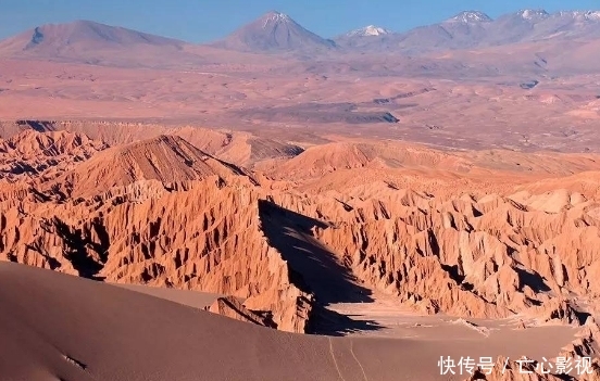 近百年未下雨的沙漠,却生活了近百万人,当地人却不愁用水?