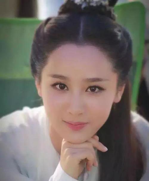 杨紫胖了瘦、瘦了胖无限循环，张一山对她的减肥史总结的很到位！