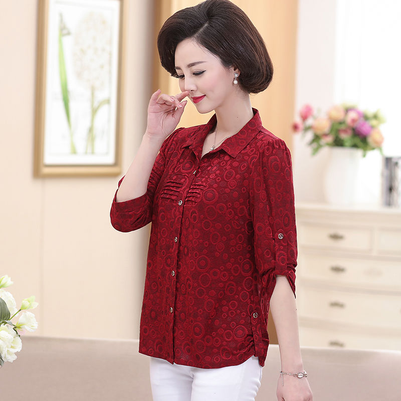 女装上衣过臀才好看，今年最流行“贵妇装”出炉啦!洋气精致