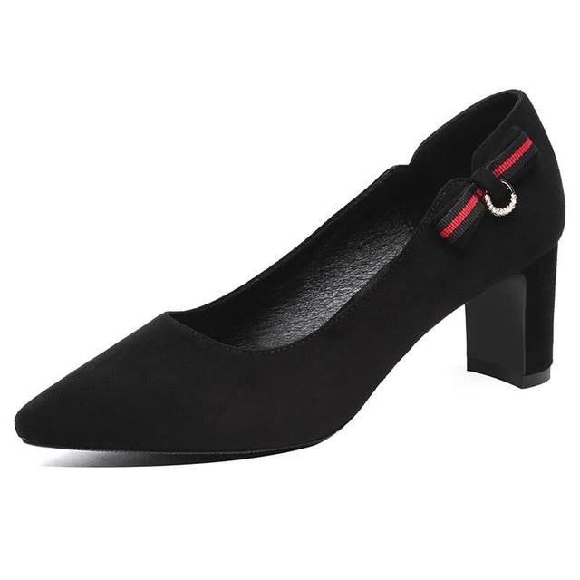 一直不喜欢高跟鞋的我，却控制不住想买这几款，现在穿