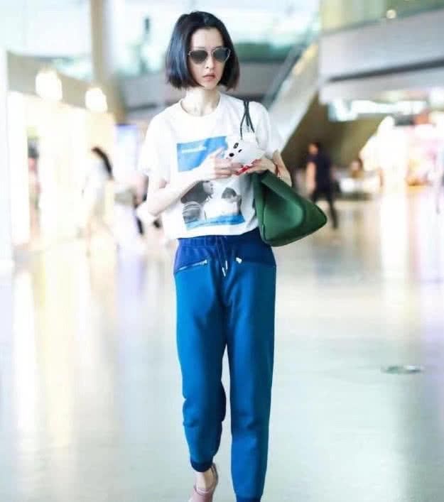 如今中国超模都越来越网红?看看杜鹃这坚持自我的样子真的超高级