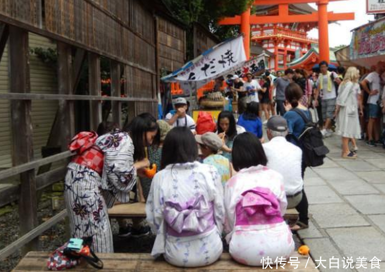 去日本旅游，大街穿着和服的美女，拍了半天才发现都是国内妹子