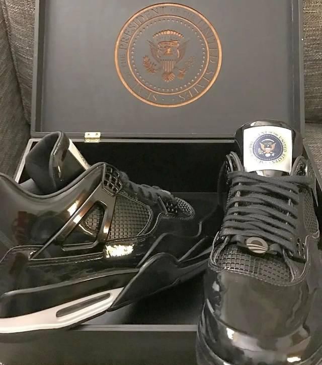  『奥巴马』川普个人收藏神鞋，奥巴马也是 Yeezy！全球最颇具的人都如何玩鞋？
