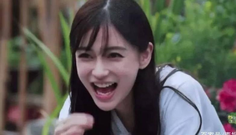 杨颖假吃爆米花被群嘲?官博回应:吃了那么多饺子红烧肉都吃瘫了