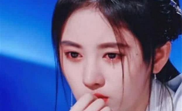 『假唱』有一种“假唱”叫，尚雯婕打s不承认，看到鞠婧祎：调都不在线上