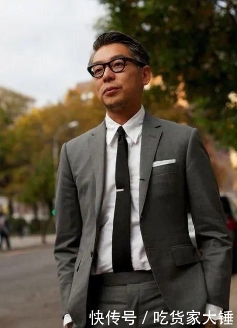  法律法规■「40岁男子该怎么穿」之“衬衫篇”