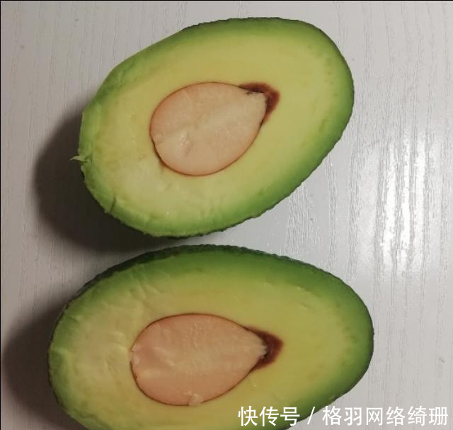 「过时」牛油果绿过时了?先别着急换,看看你的搭配选对了吗?