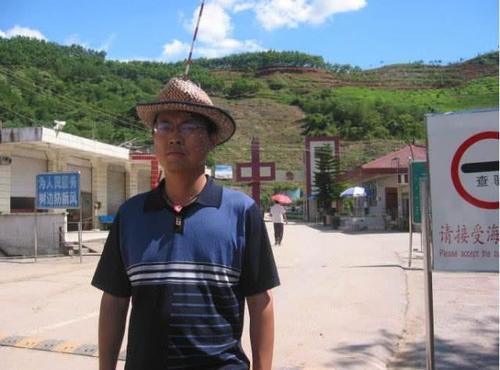 隐藏在印度100万“中国后裔”，相貌和中国人相似，将龙做图腾