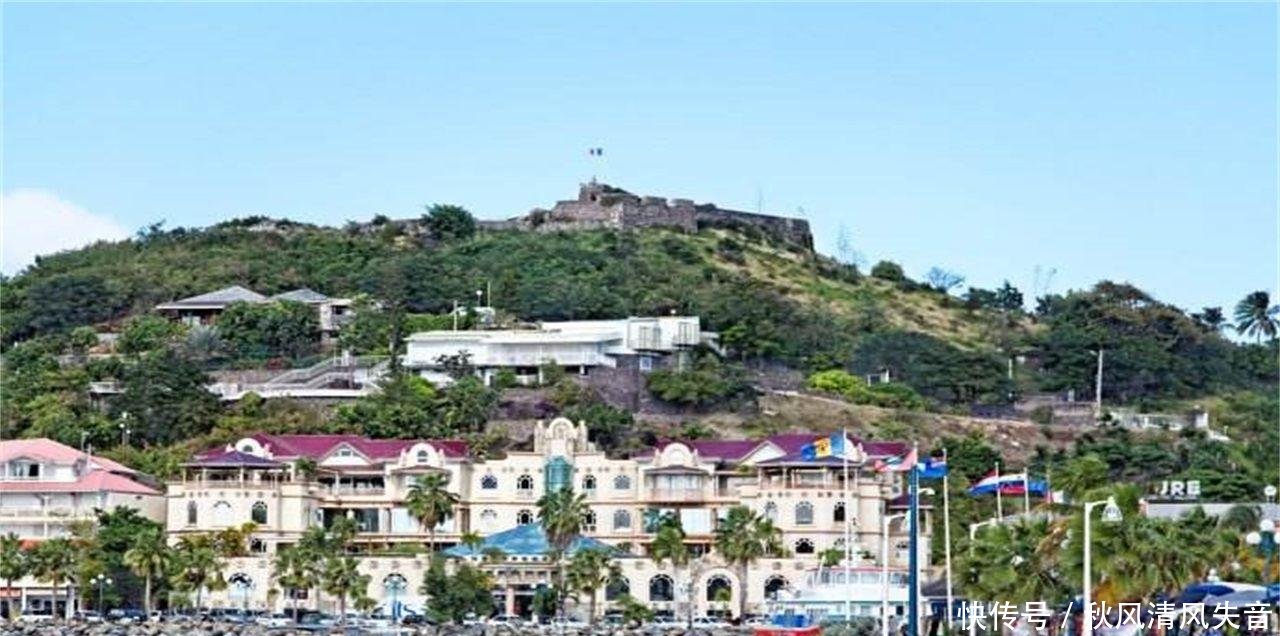 一个小岛被两个国家分曾修界16次，如今穿越界限不需任何手续