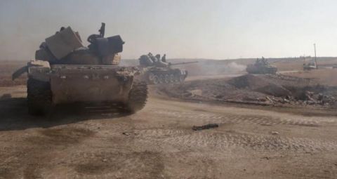 俄罗斯出手，叙利亚政府军连战连捷，恐怖分子纷纷逃亡土耳其