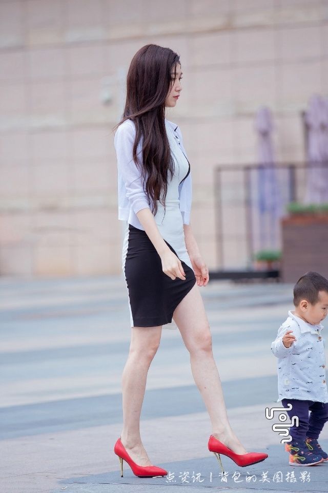 人像摄影：姑娘清新婉约，更显迷人，更显气质