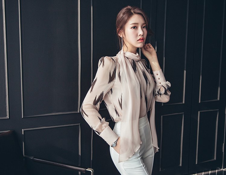 除了职业裙，能驾驭长裤的必是美女