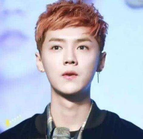 鹿晗为关晓彤换新发型,却掉粉严重?网友:这样看的顺眼多了!