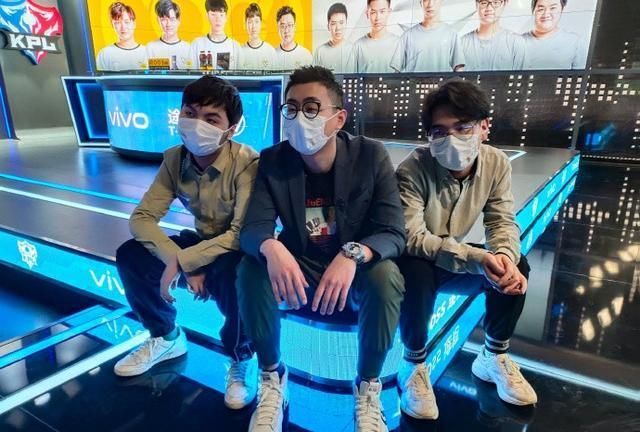  竞技选手：王者荣耀：estar败了，不冤！王添龙坐上评论席，真为他感到不值