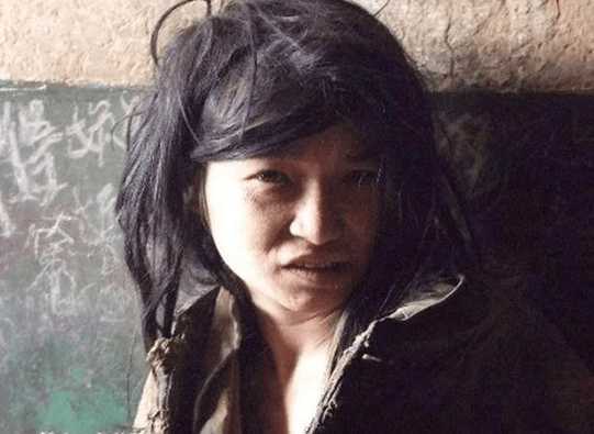 女大学生找工作被卖到山里, 遭两兄弟共用十几