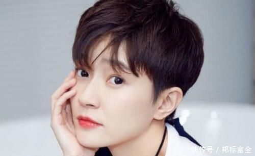 『五官非常』女生自以为好看的4种发型,其实都是“踩雷”款,直男大多都反感