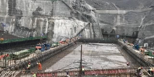 中国世界级水电工程，预计2020年开放，近50万居民因此搬迁
